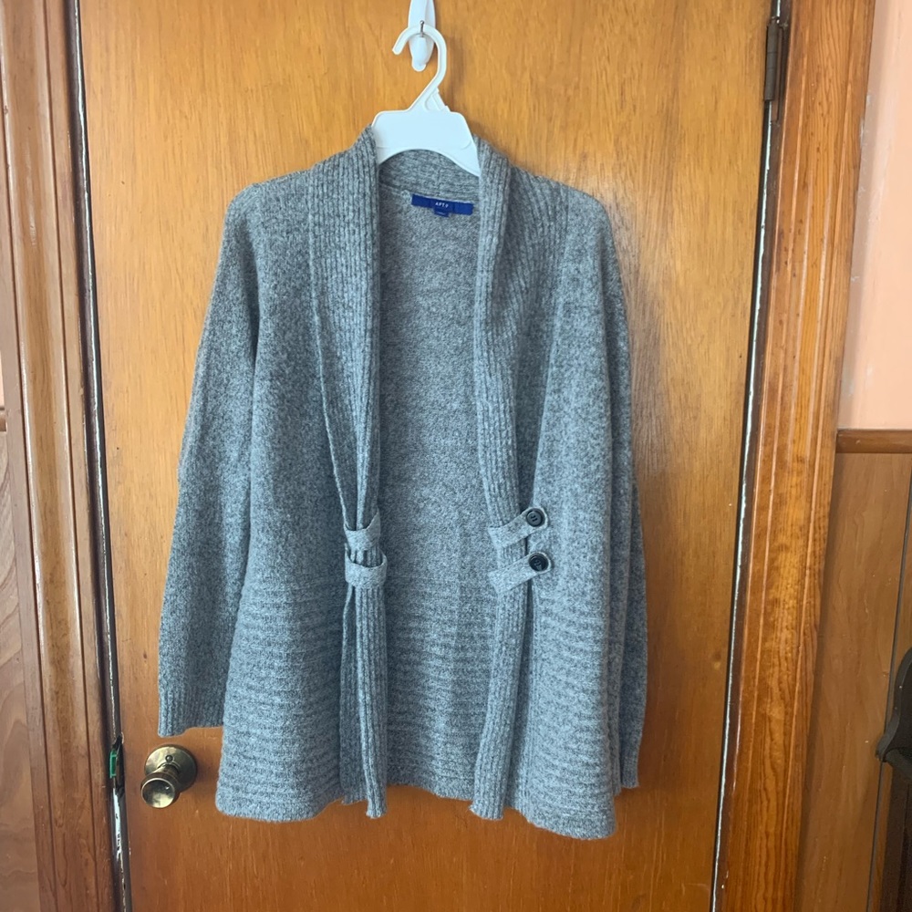 NWOT Open Sweater
